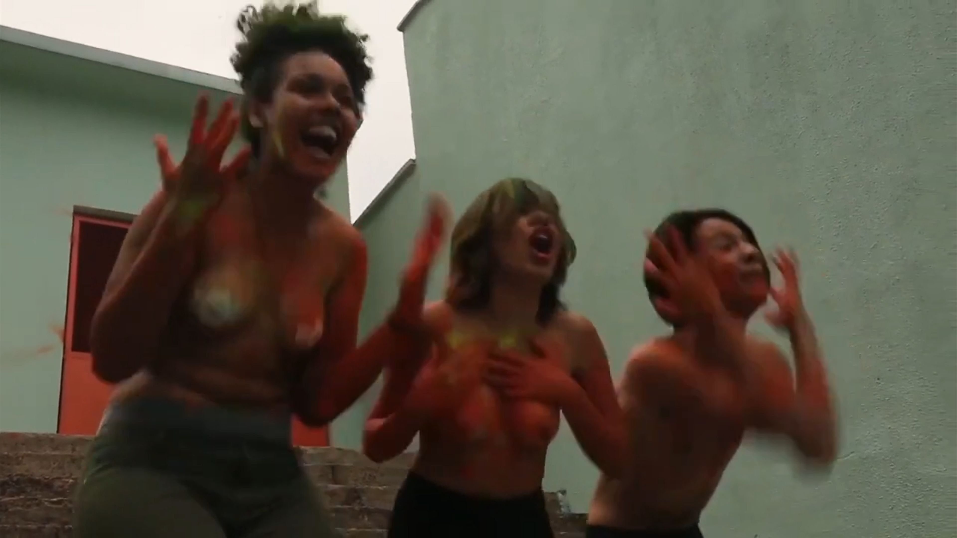 Backdrop for Desconexo