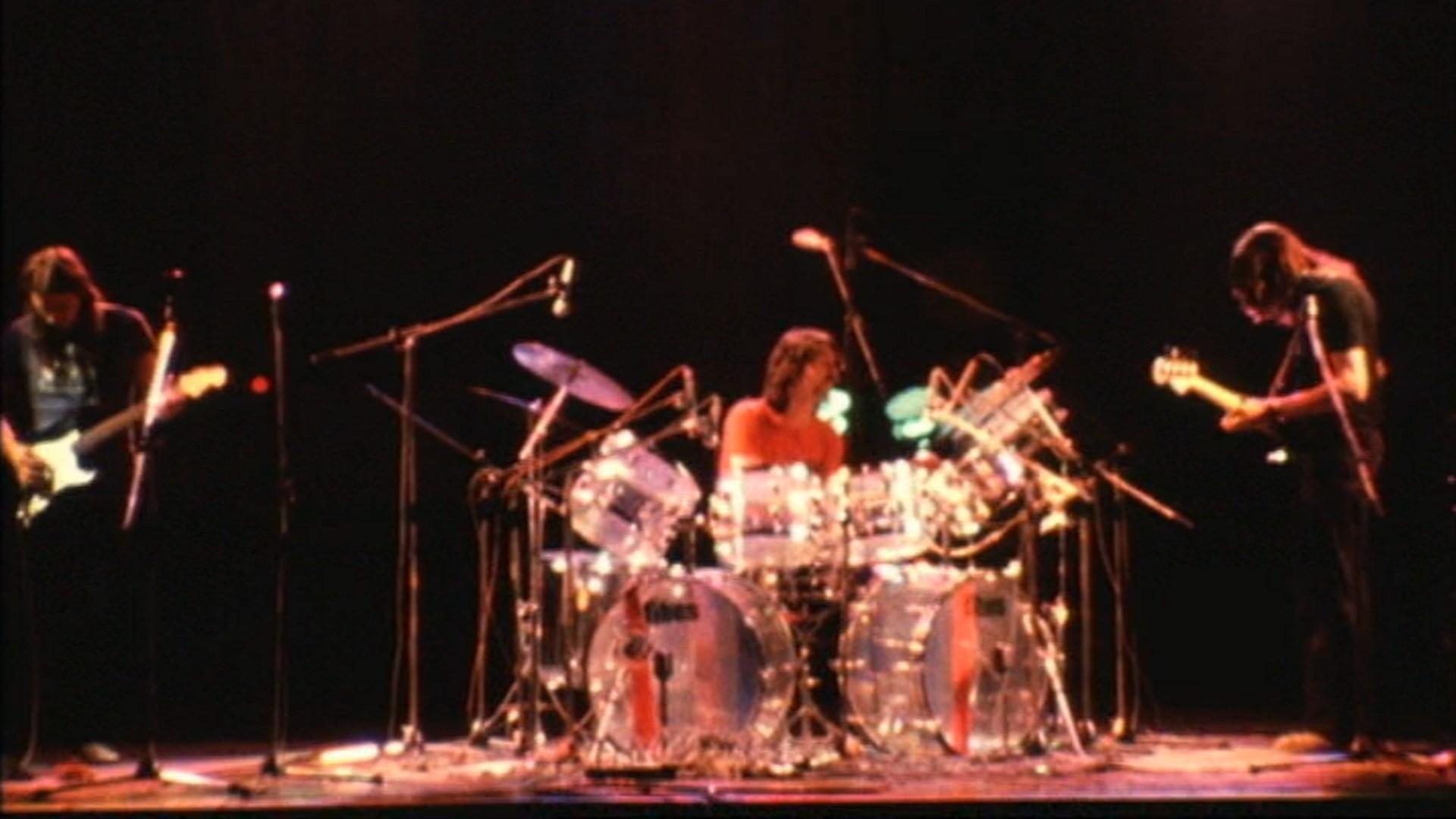 Backdrop for Classic Albums: Pink Floyd - The Making of The Dark Side of the Moon