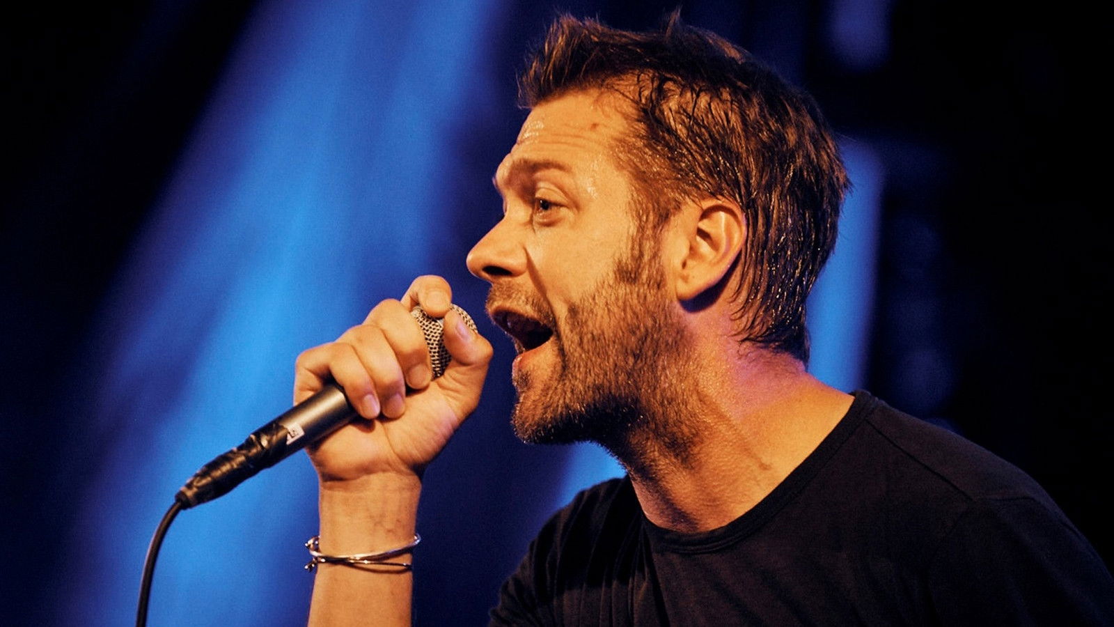 Backdrop for Once in a Lifetime Sessions with Kasabian