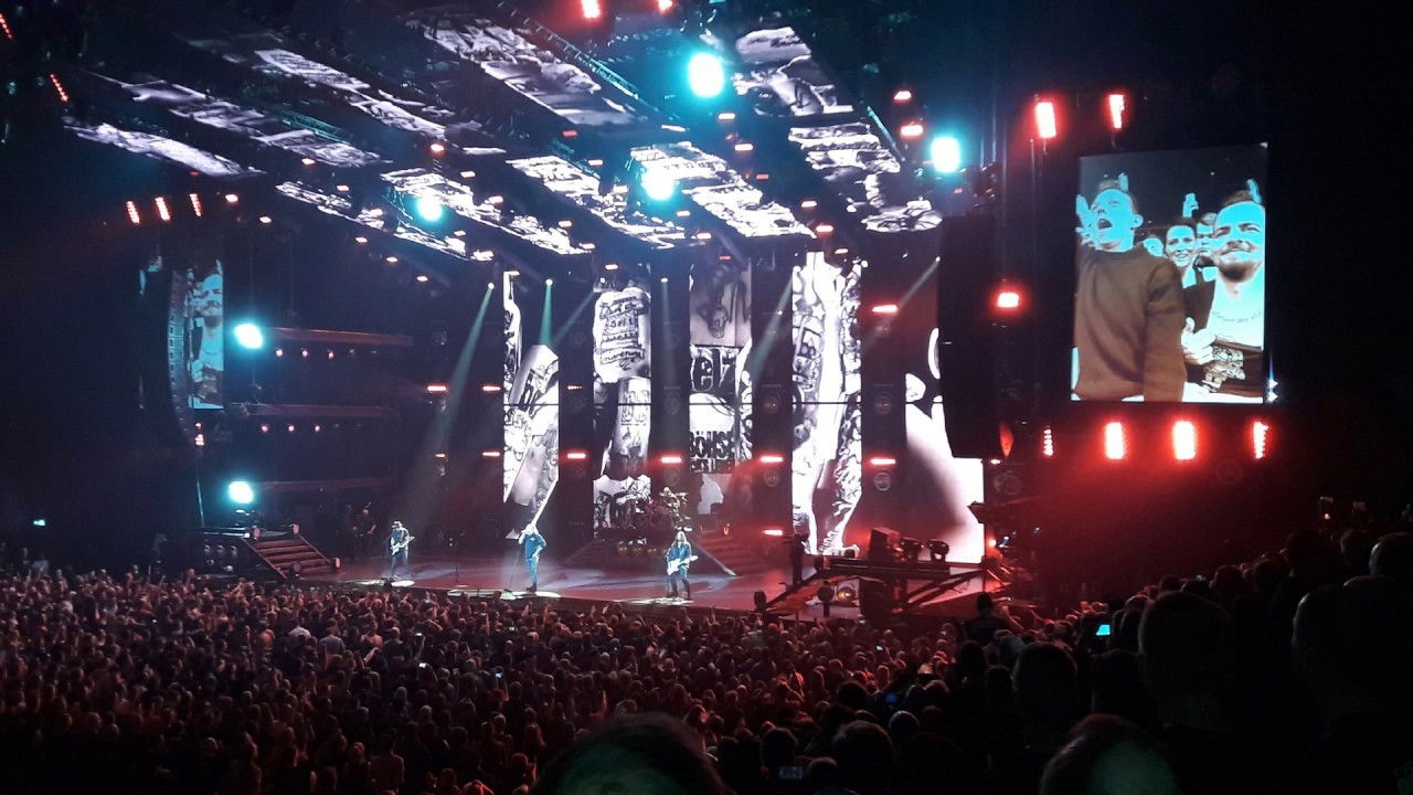 Backdrop for Böhse Onkelz - Memento - Live in Berlin