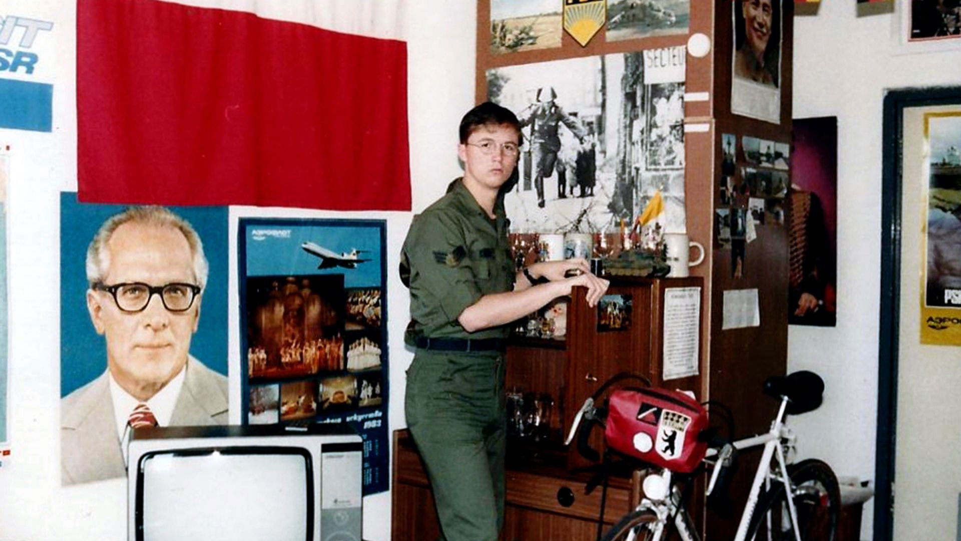 Backdrop for Une taupe de la STASI à la NSA : l'insoupçonnable Sergent Carney