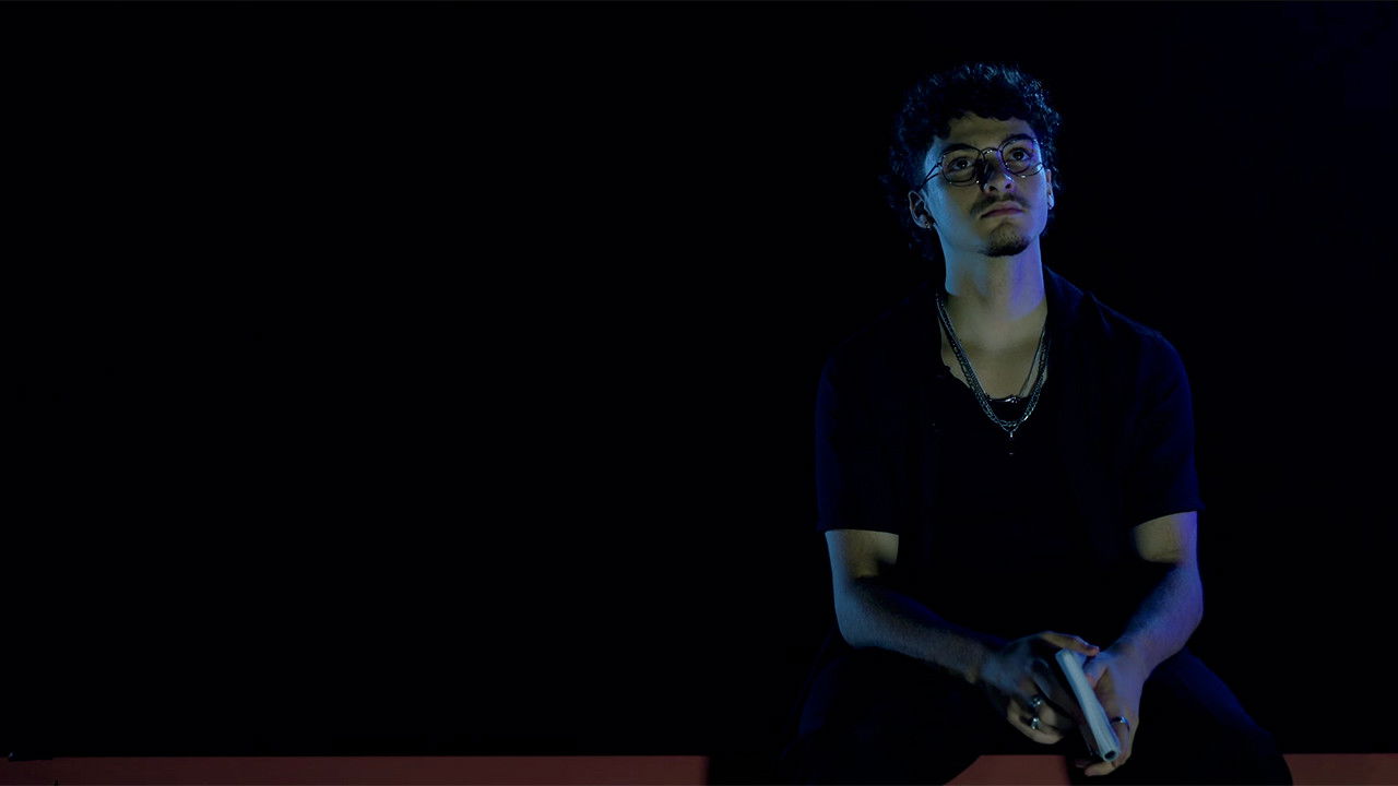 Backdrop for Réflexion