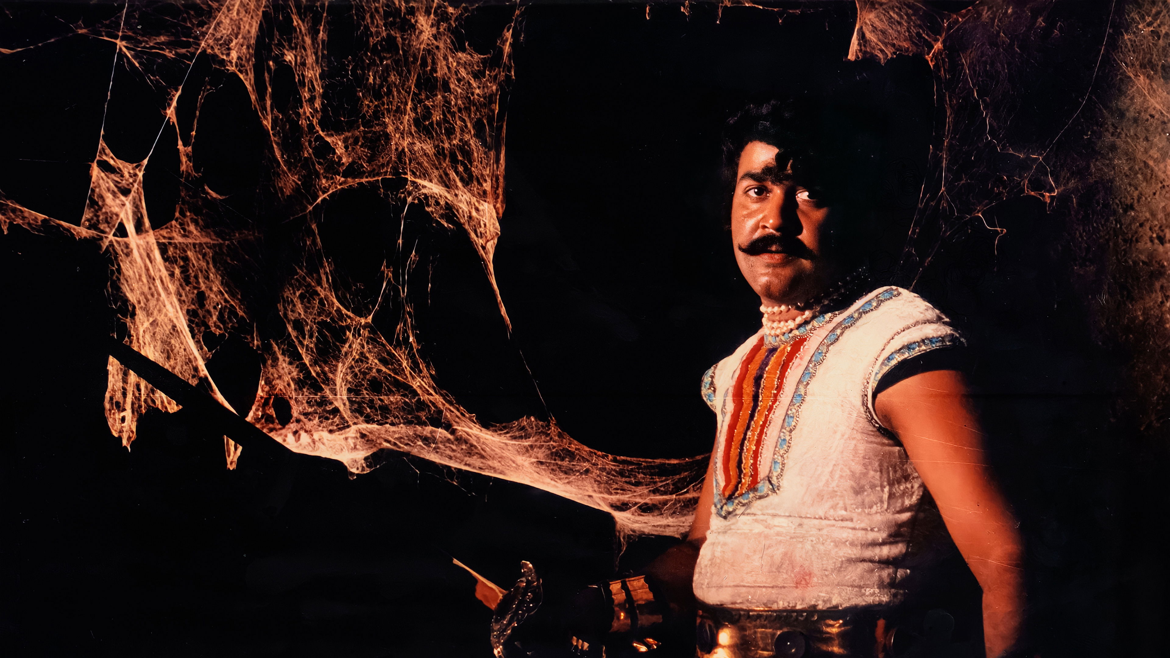 Backdrop for Kadathanadan Ambadi