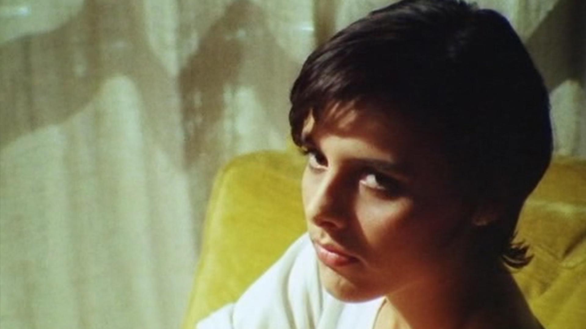 Backdrop for Dolce... calda Lisa