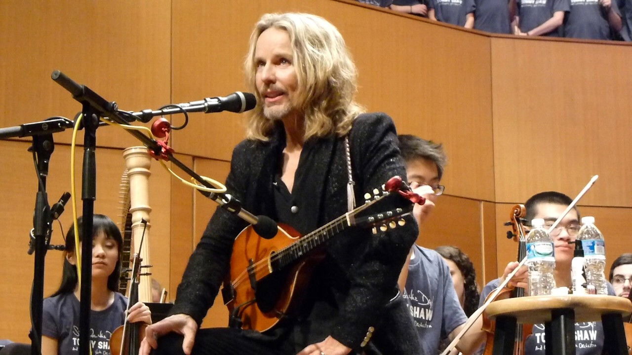 Backdrop for Tommy Shaw and the Contemporary Youth Orchestra - Sing For The Day