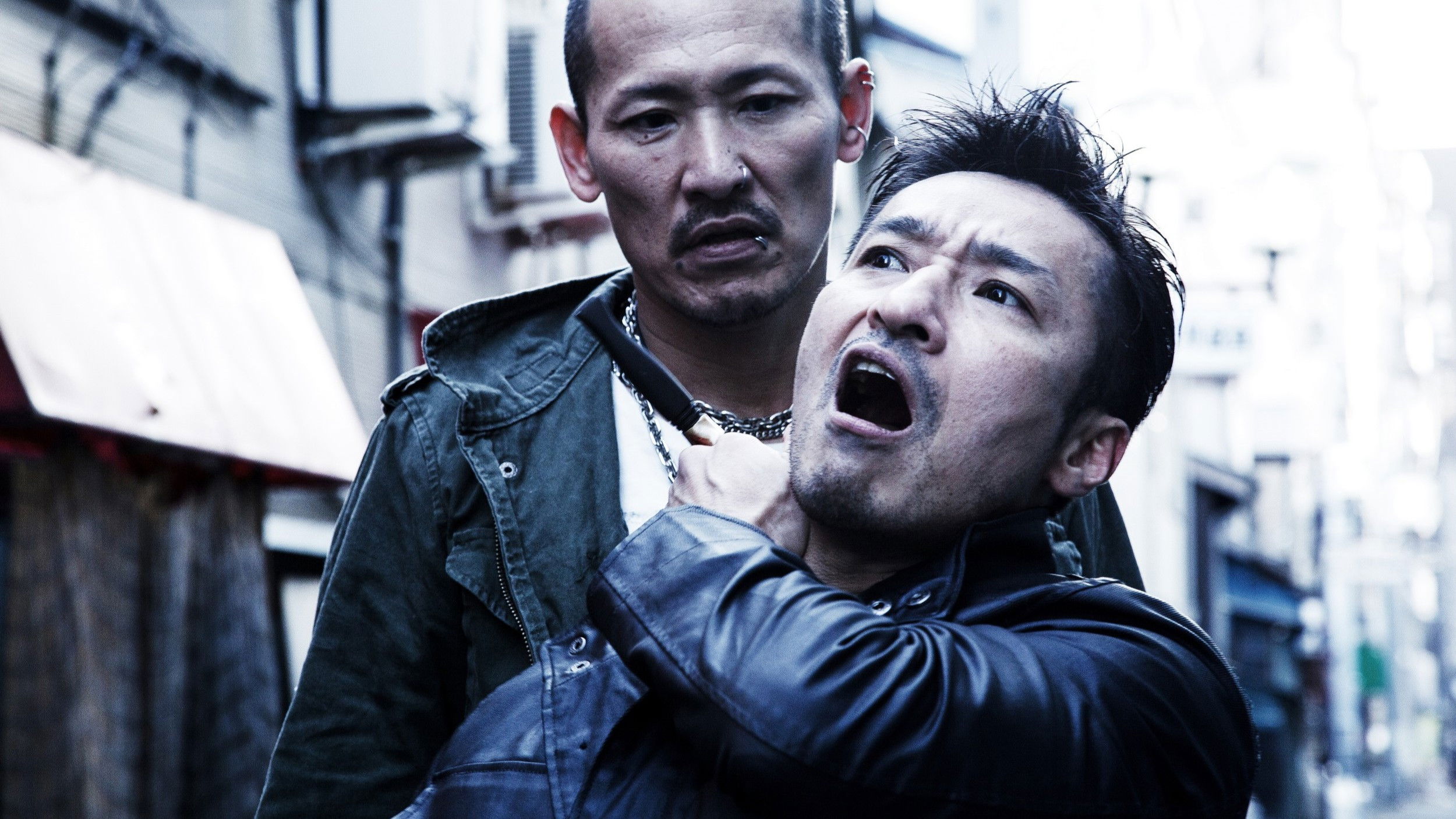 Backdrop for Family Bonds