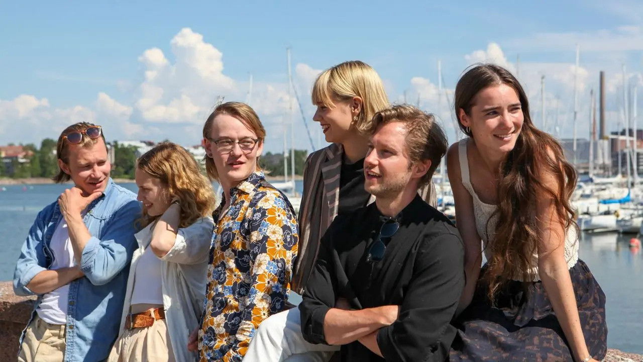 Backdrop for Sininen enkeli