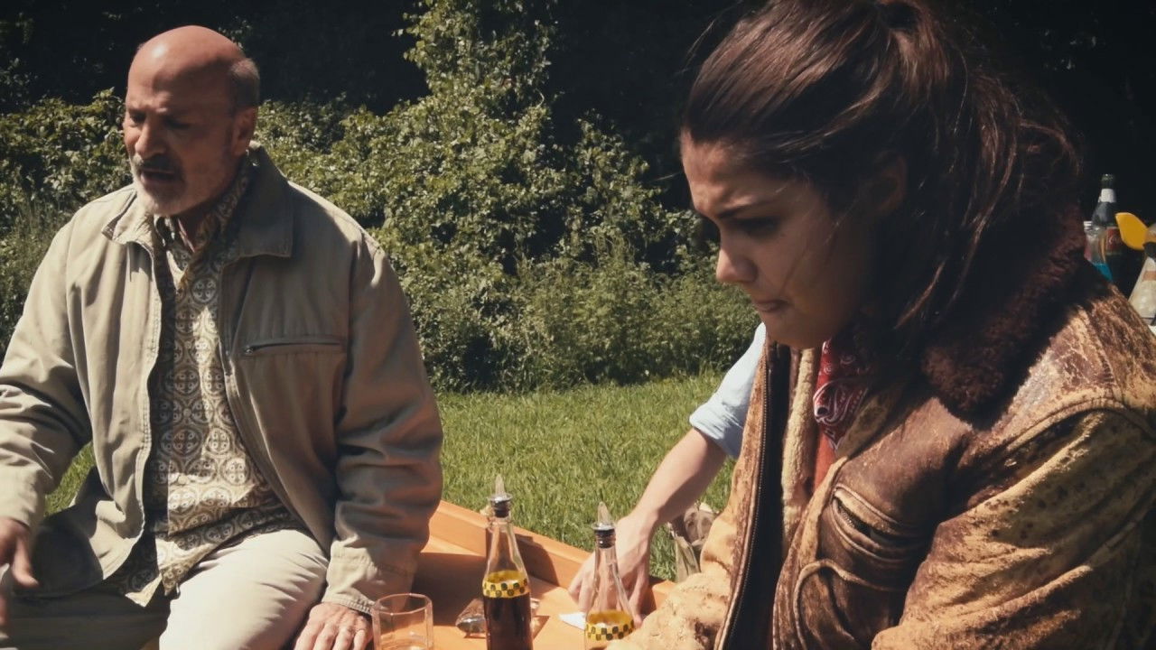 Backdrop for An Inconsistent Story in Stealing