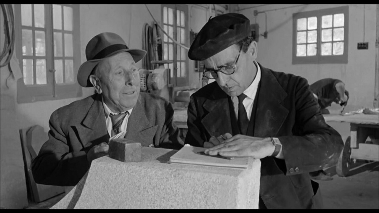 Backdrop for Los dinamiteros