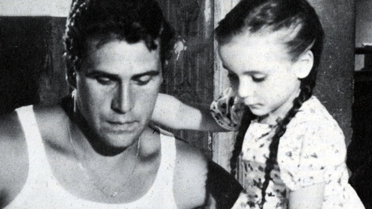 Backdrop for Bellissima