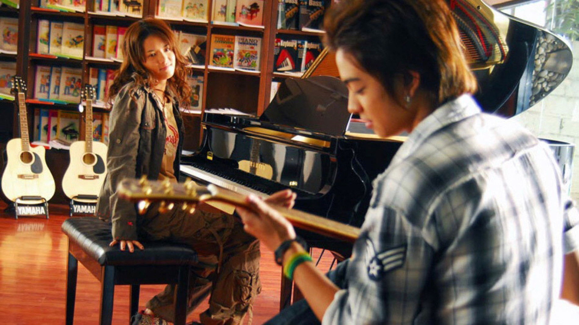 Backdrop for Roommate