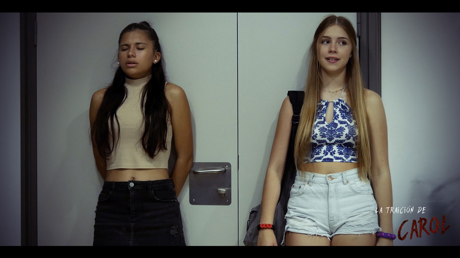 Backdrop for La traición de Carol