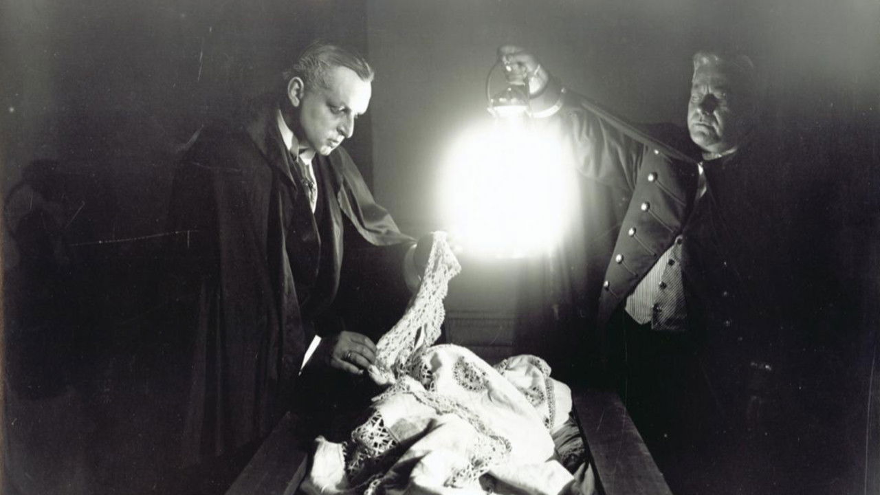 Backdrop for Mysteriet på Duncan Slot