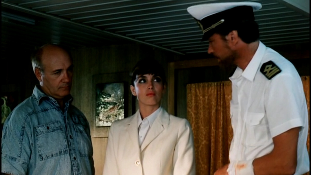 Backdrop for Gangsters in the Ocean