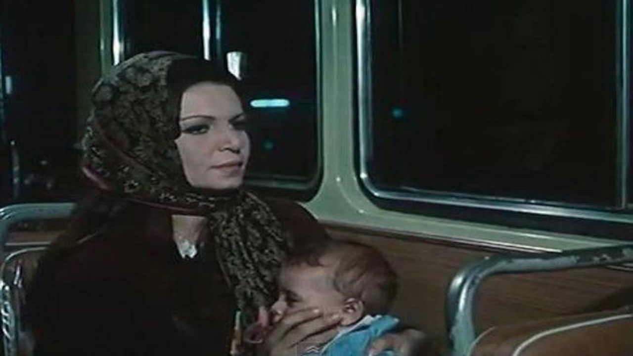 Backdrop for بنت بديعة