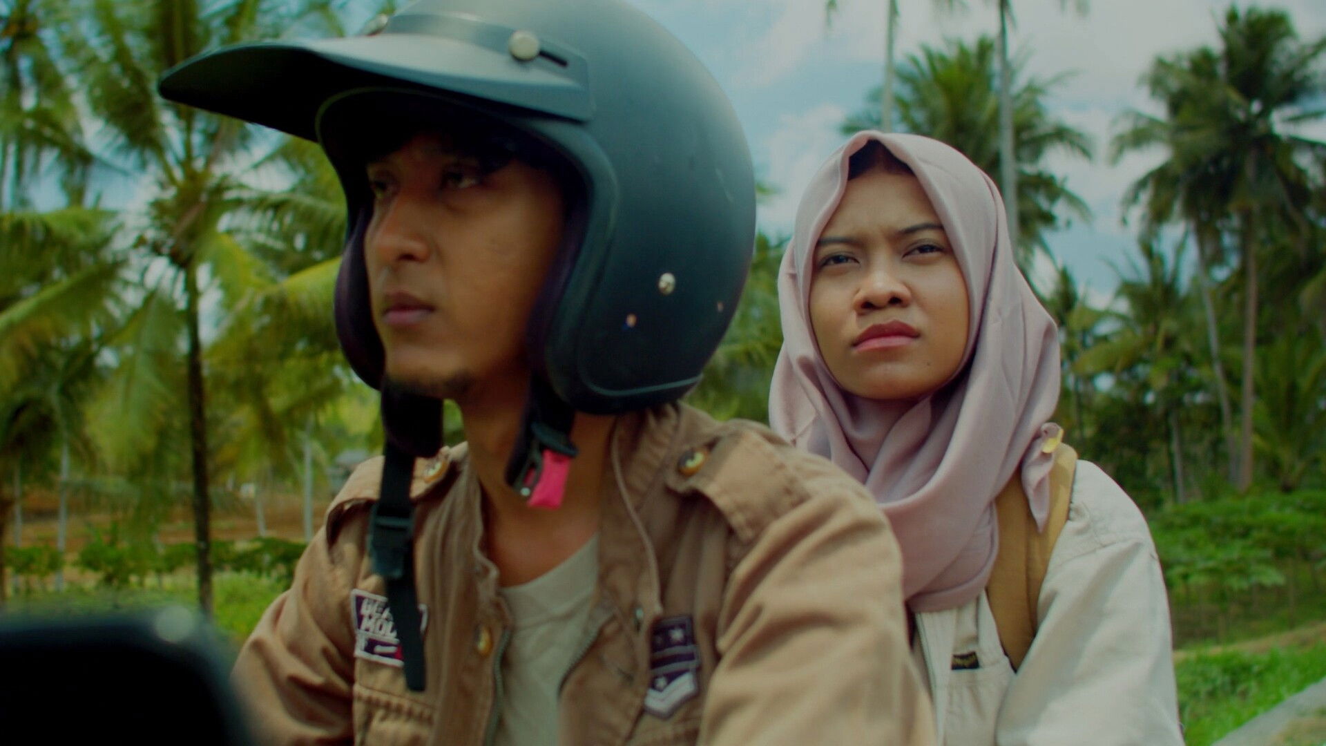 Backdrop for Sur : Tanah Hijau Gadis Belia