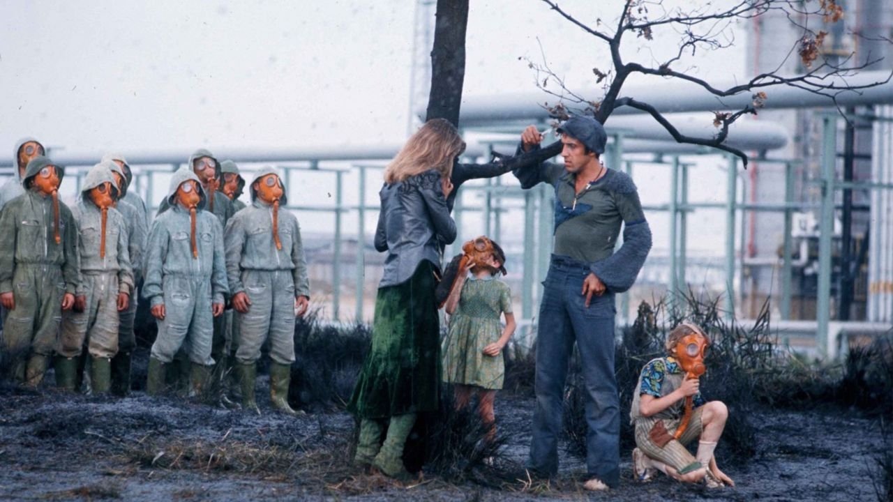 Backdrop for Yuppi Du