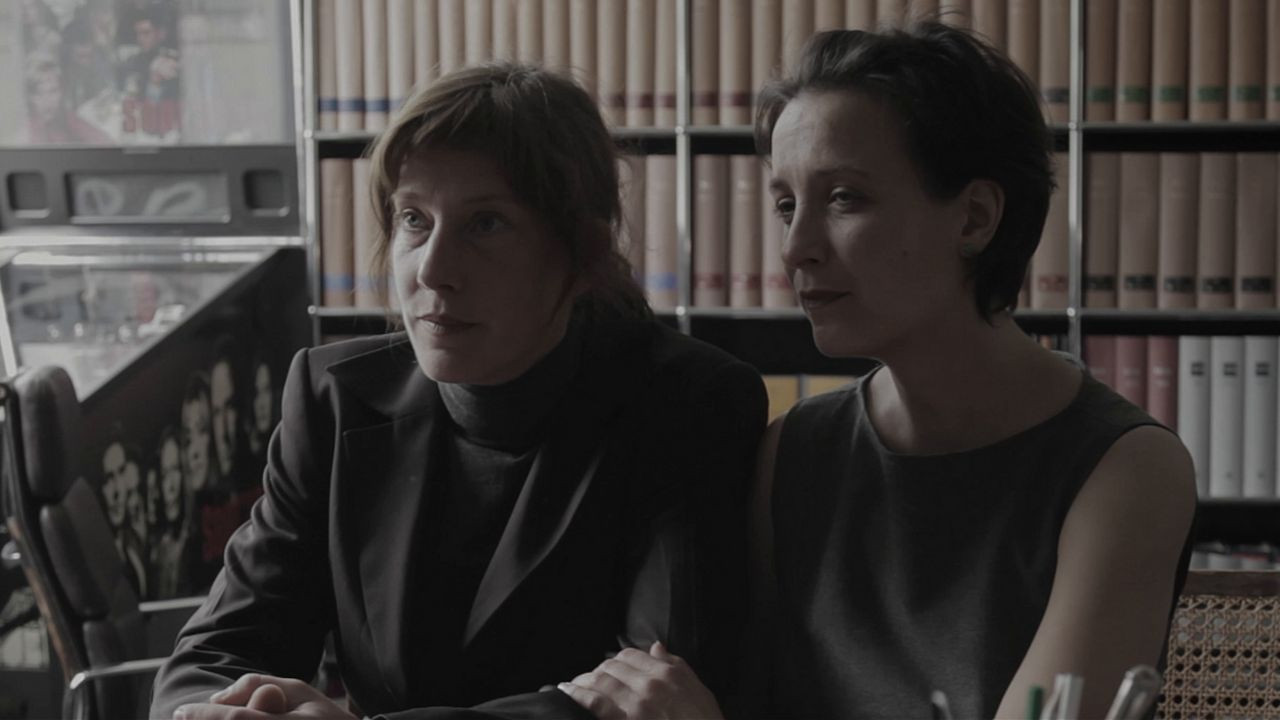 Backdrop for Two Mothers