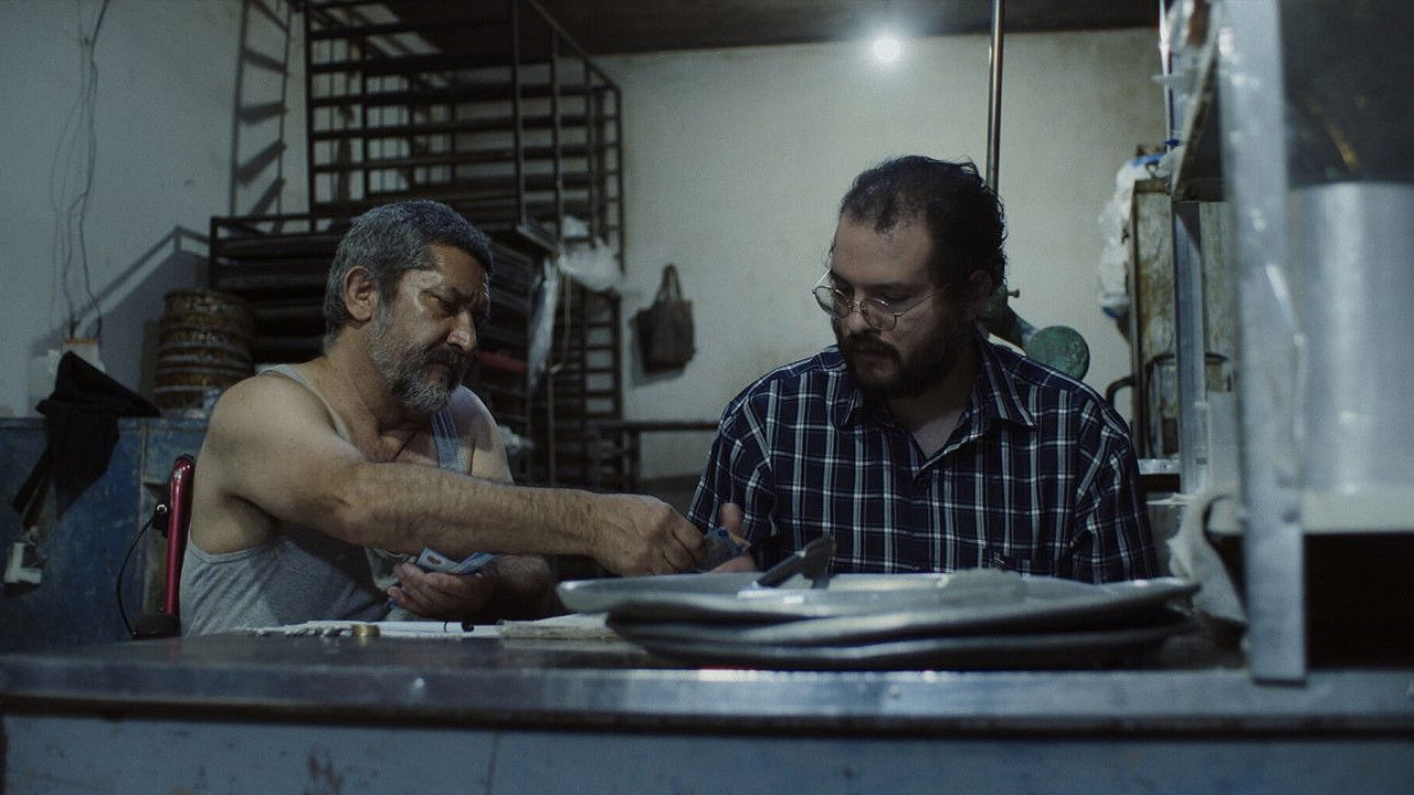 Backdrop for Los Hombres de Migajón