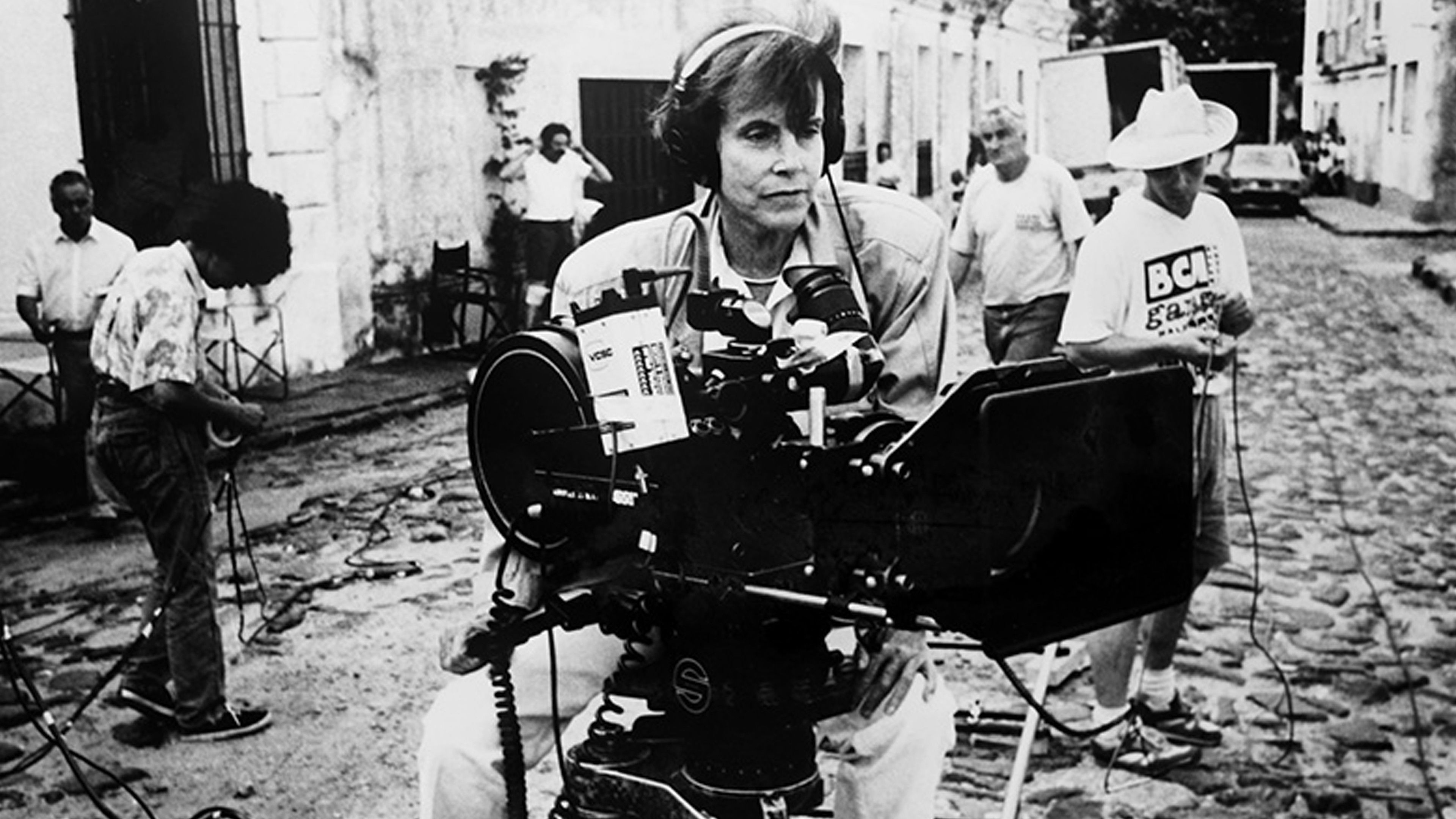 Backdrop for María Luisa Bemberg: The Echo of My Voice