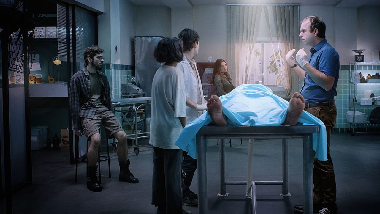 Backdrop for Necrópolis