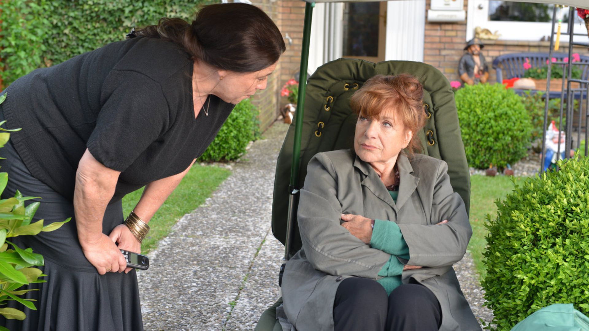 Backdrop for Frau Roggenschaubs Reise