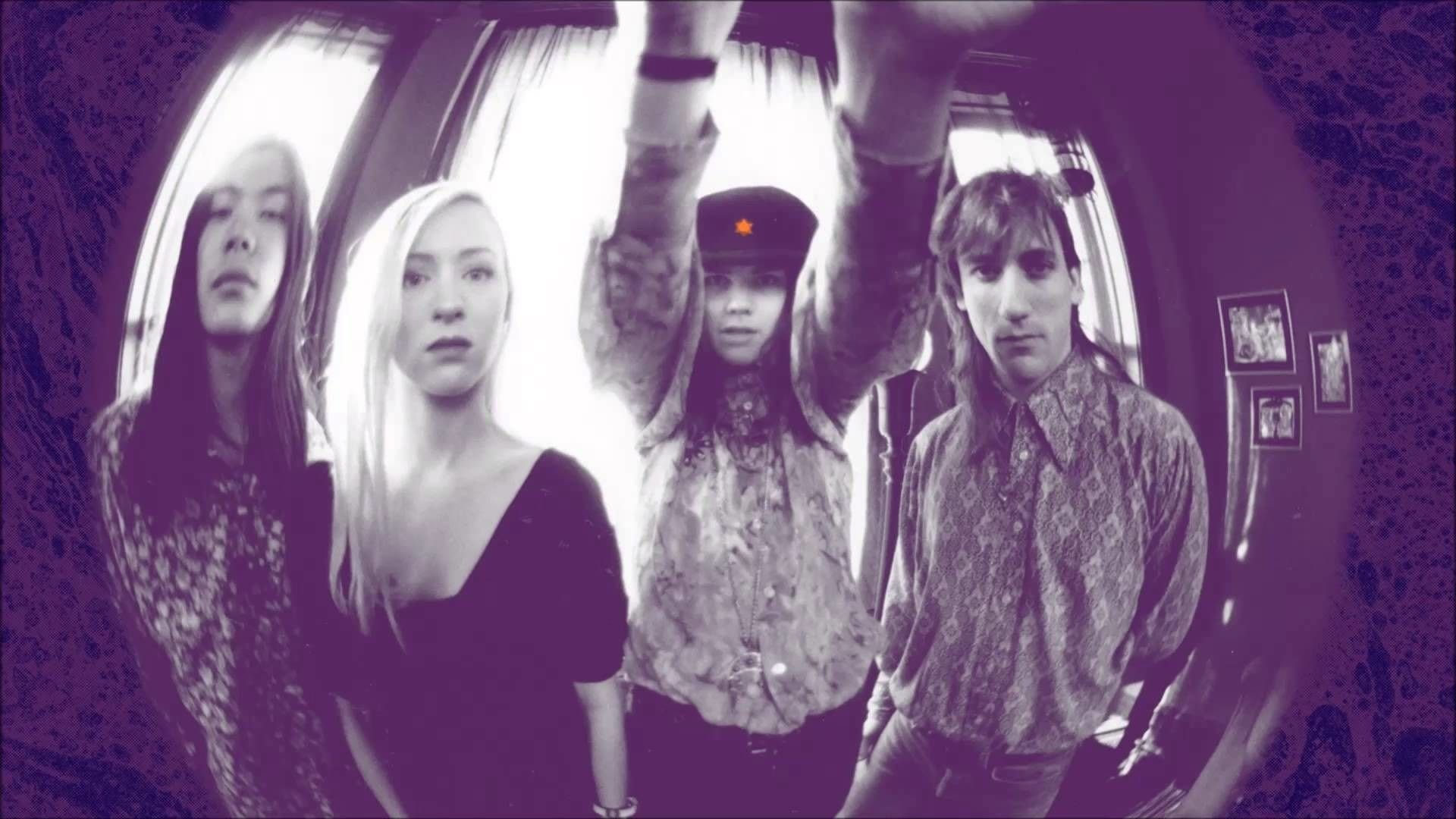 Backdrop for Smashing Pumpkins - Live At The Metro 1990