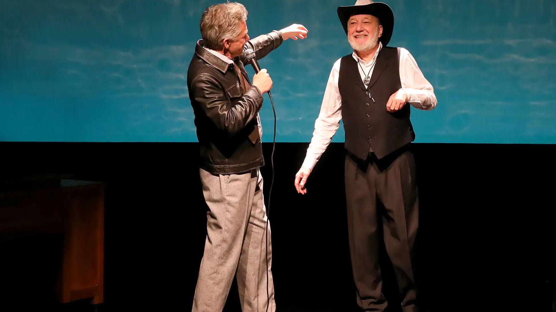 Backdrop for Poiret Serrault extraits extra