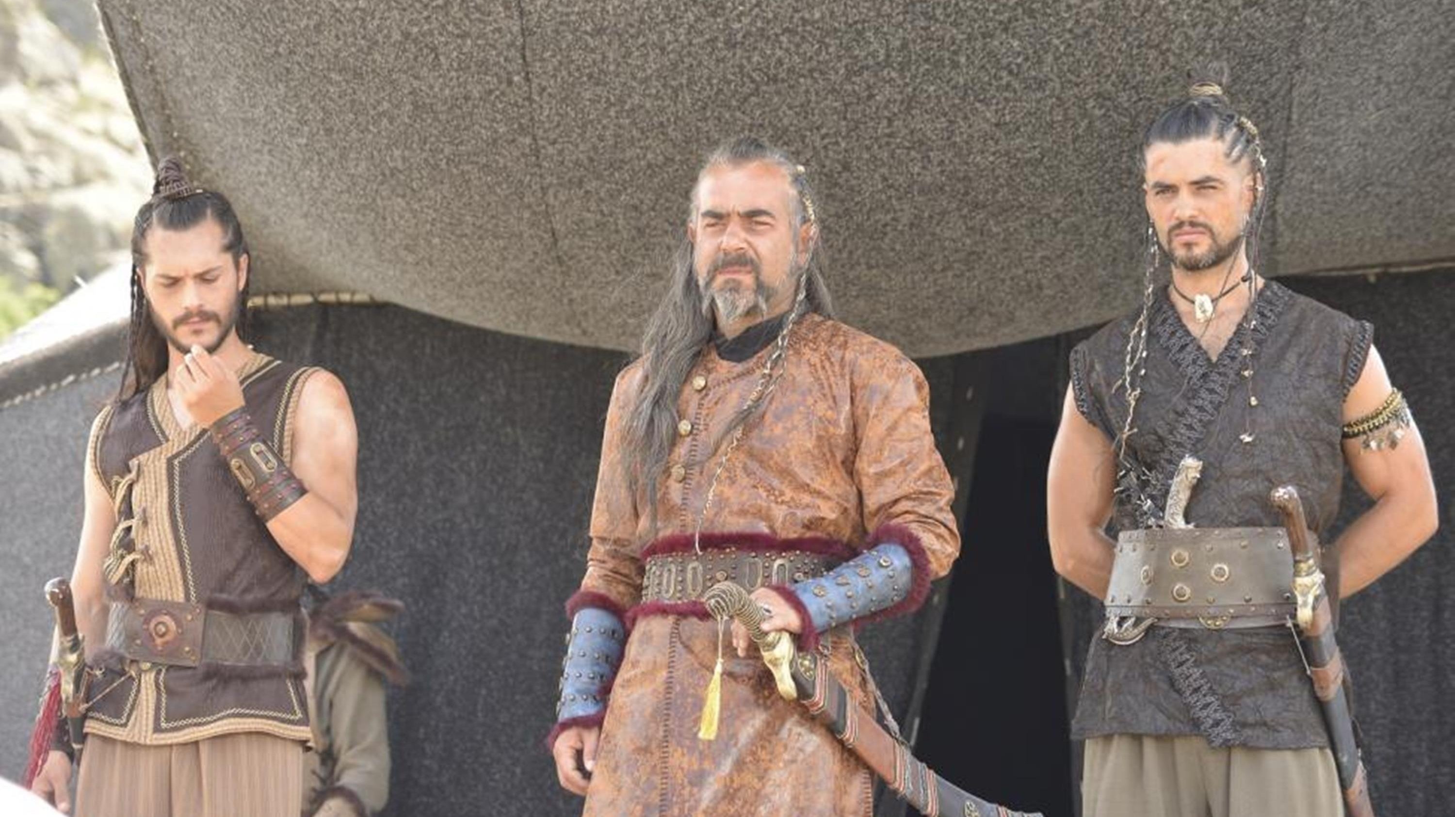 Backdrop for Direniş: Karatay