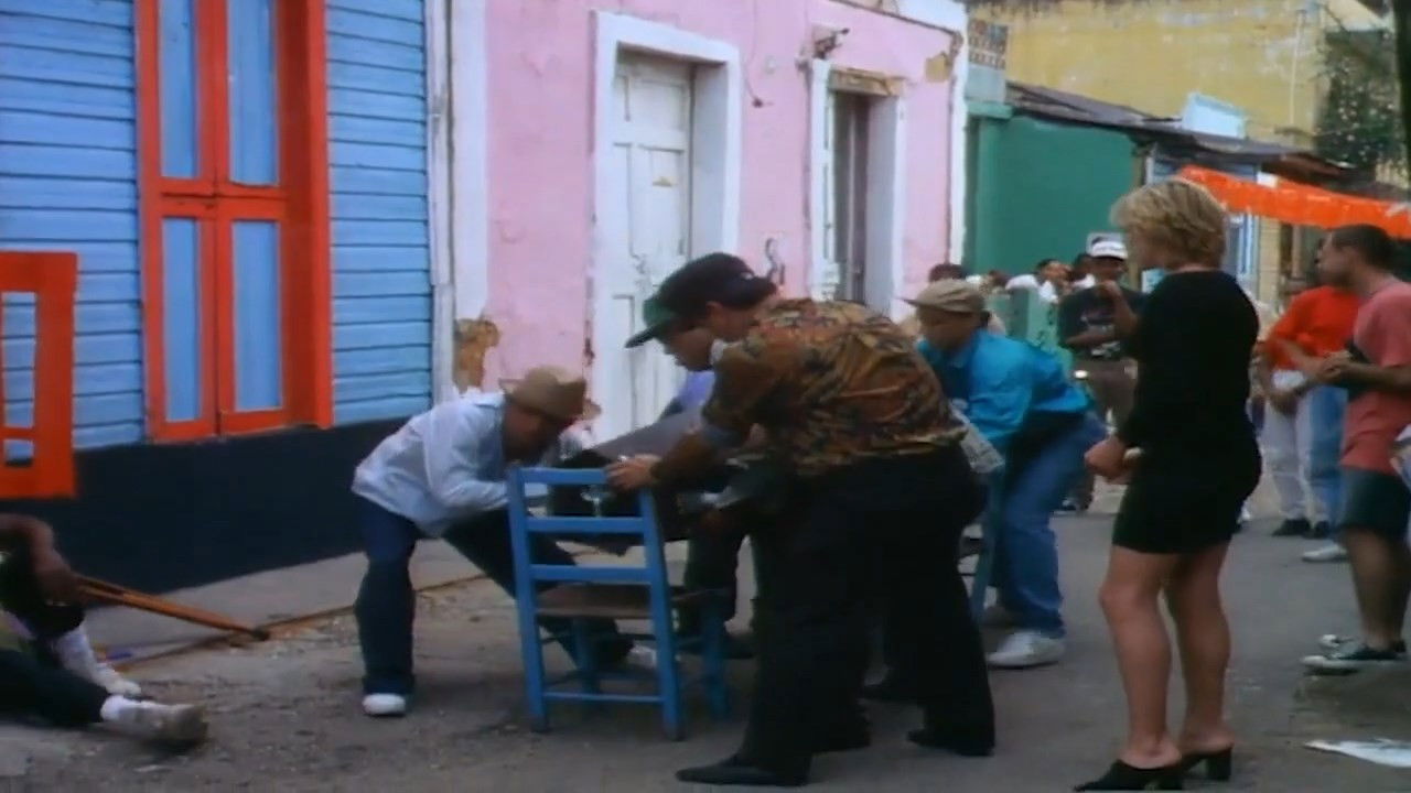 Backdrop for 4 hombres y un ataud