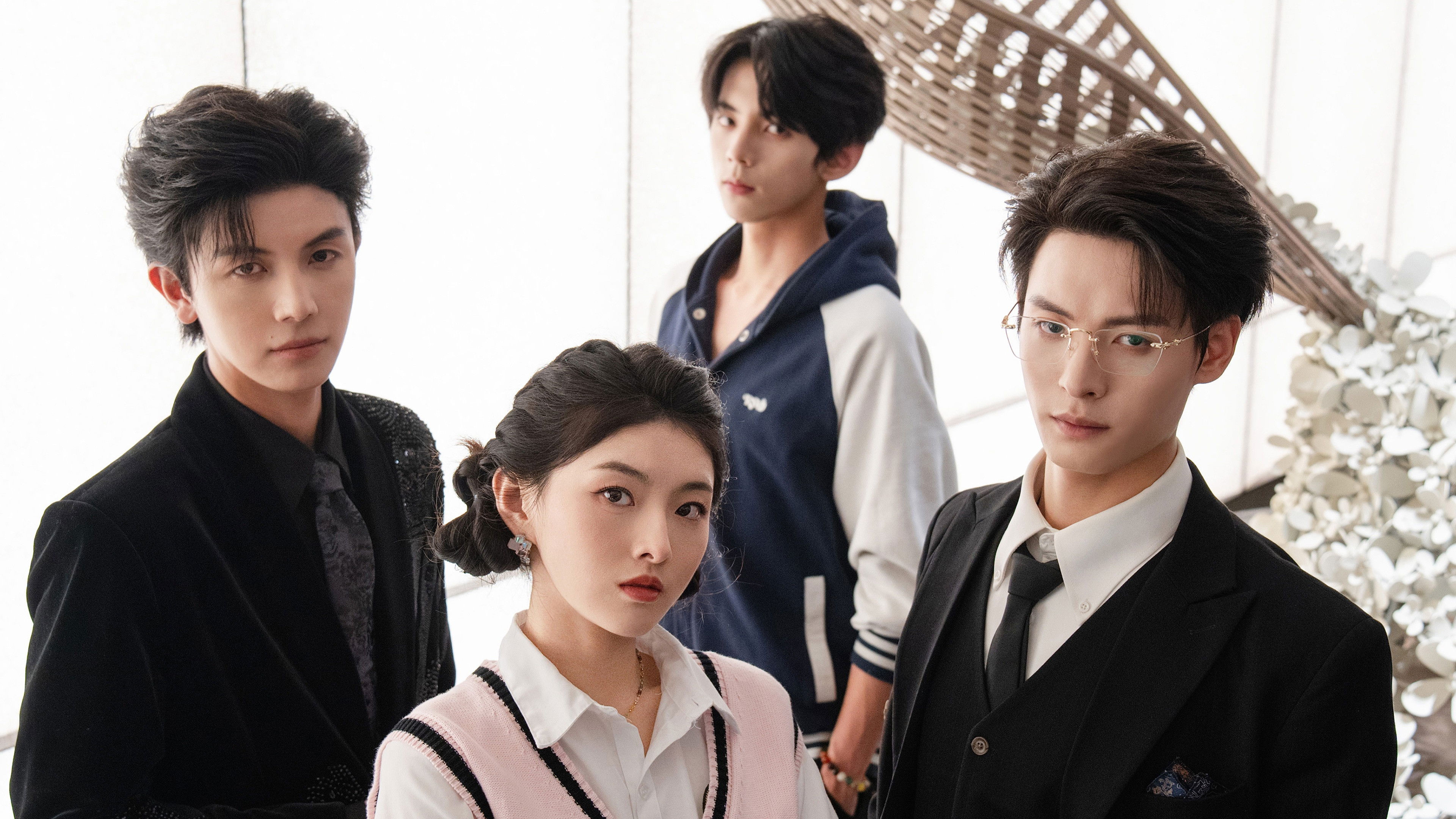 Backdrop for Defying Fate in a Novel World