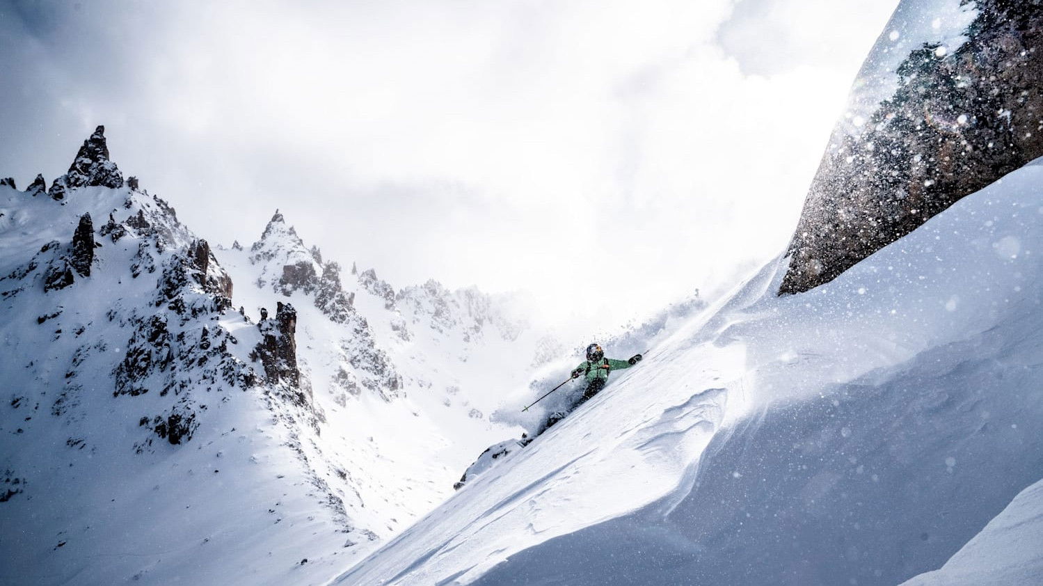 Backdrop for Infinita Patagonia