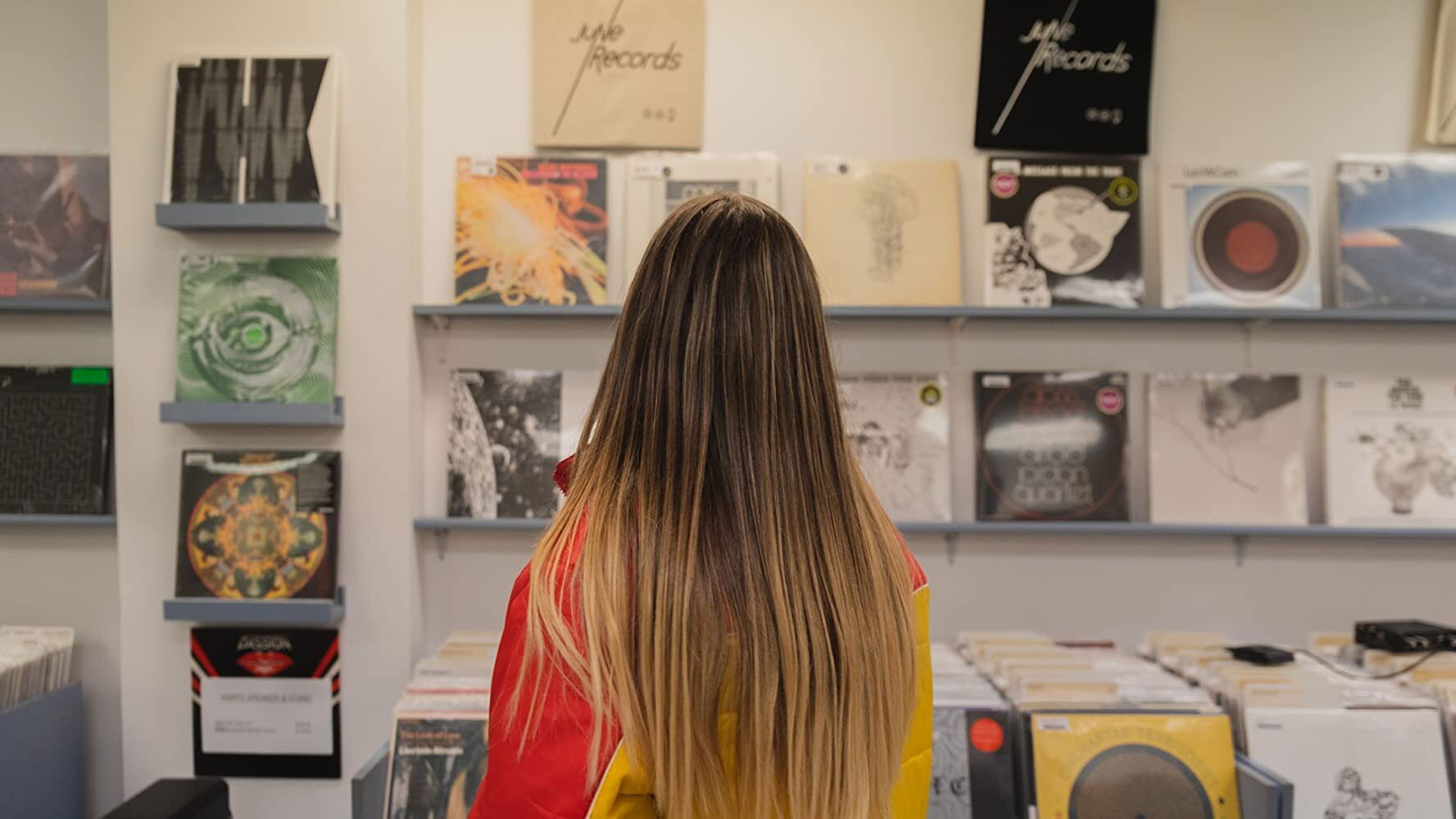 Backdrop for Breaking Up for the Modern Girl