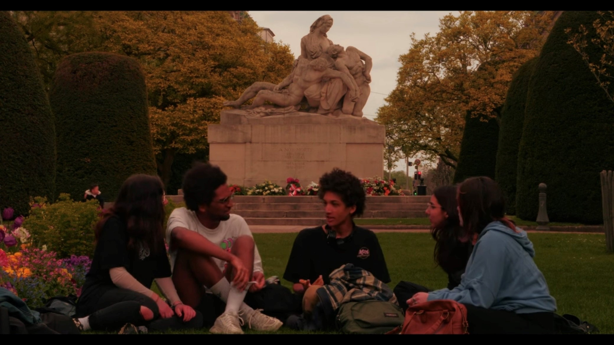 Backdrop for Saudade