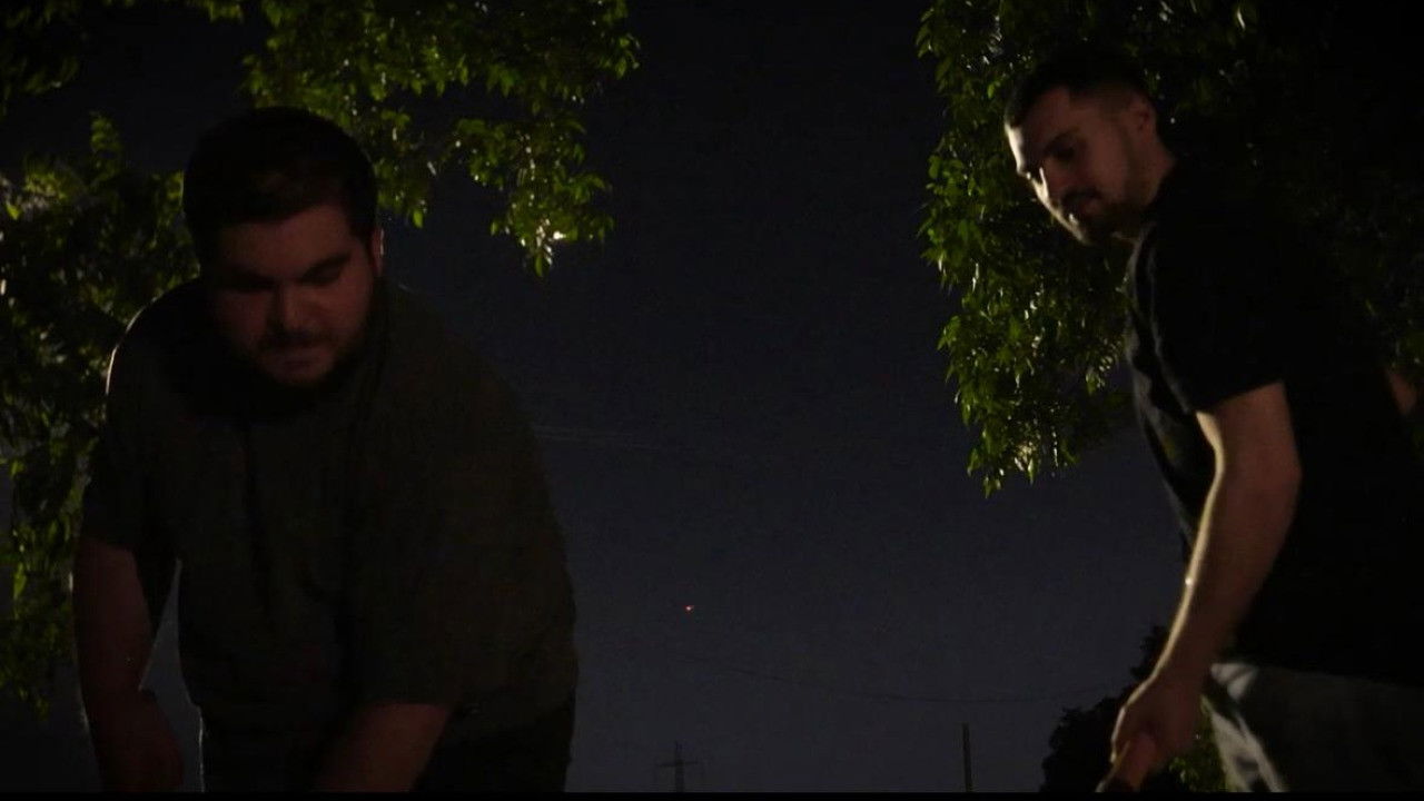 Backdrop for בלתמים בהפקה