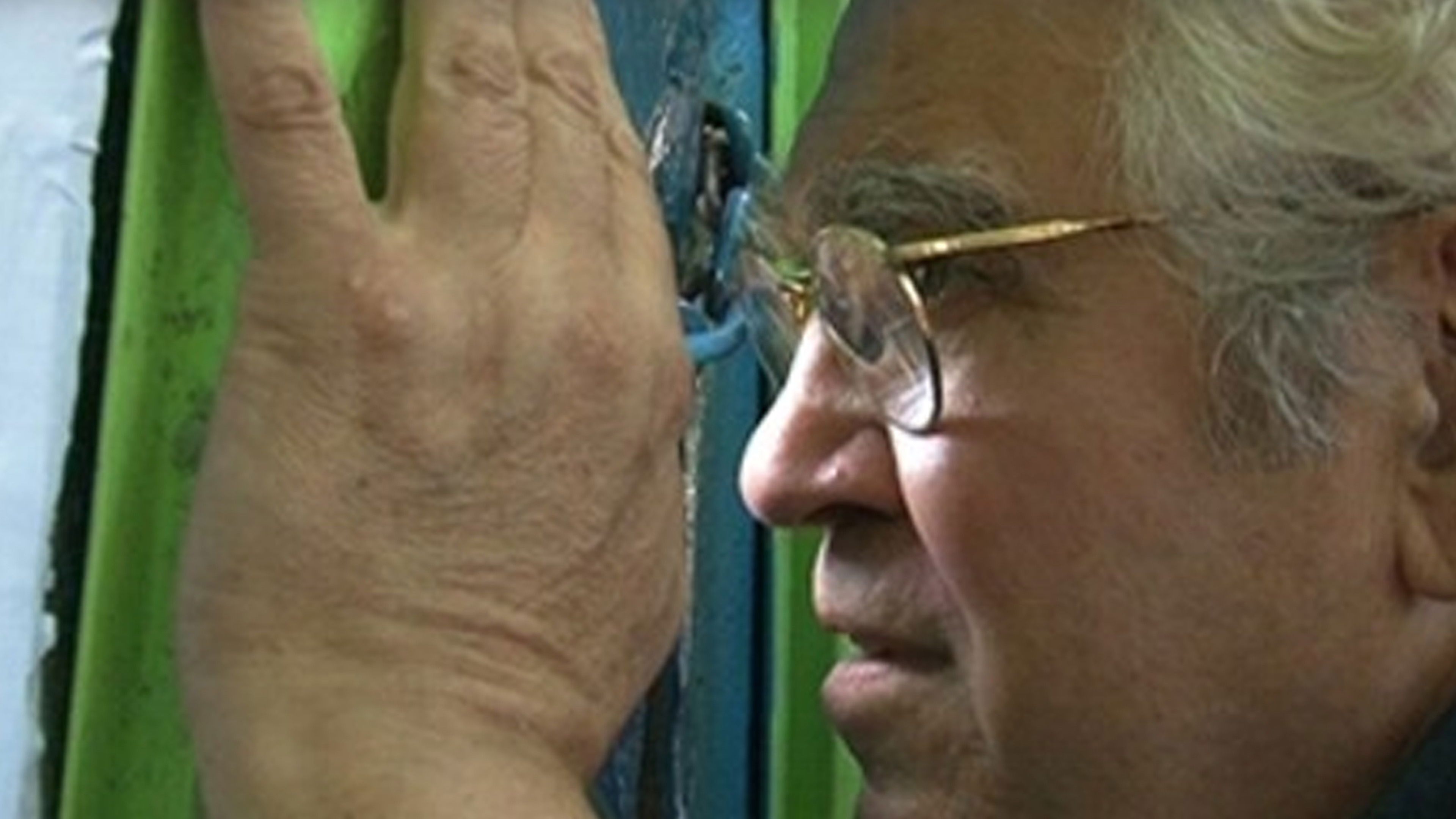 Backdrop for Tata Cedrón, el regreso de Juancito Caminador