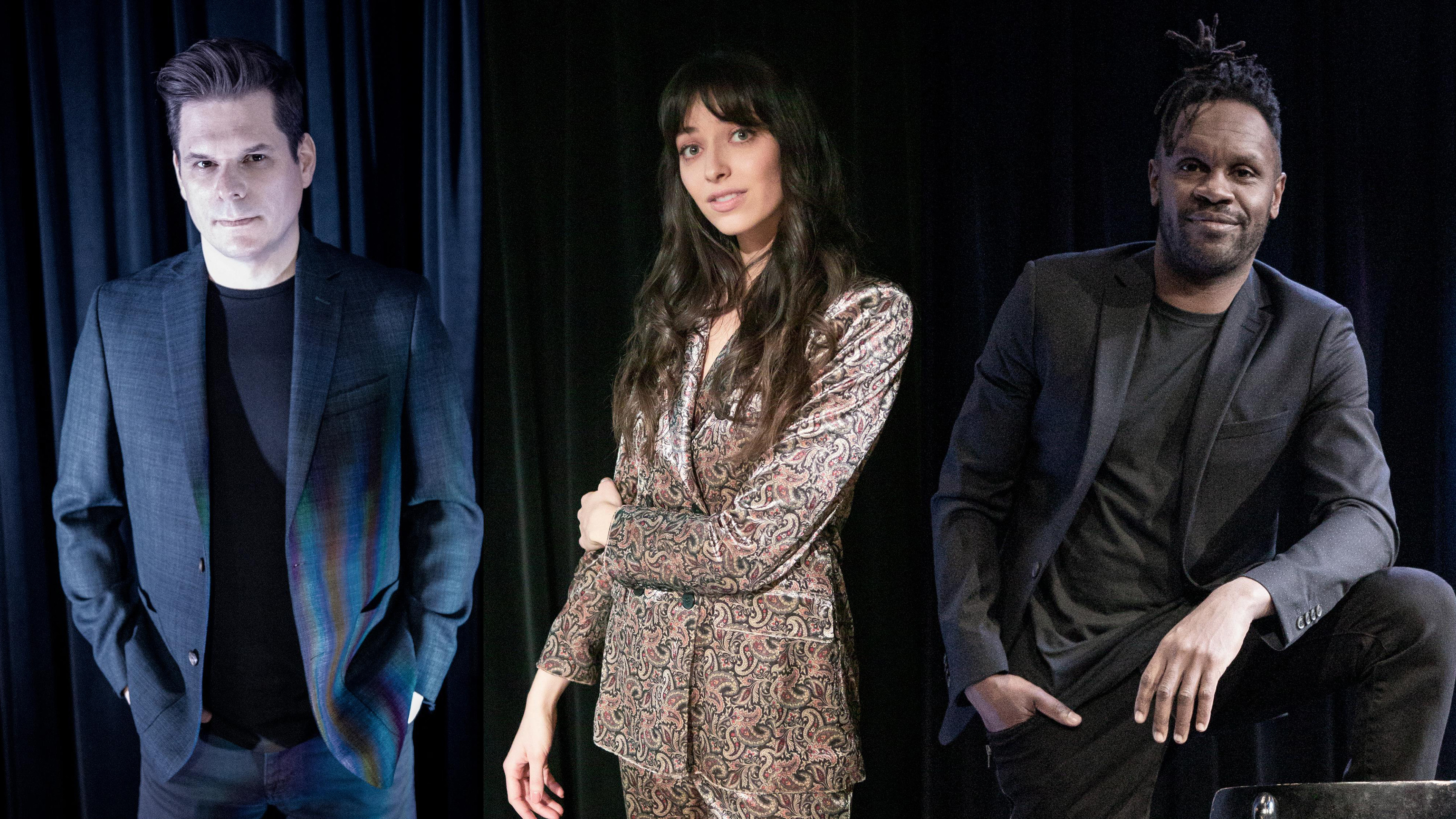 Backdrop for Deux hommes en or