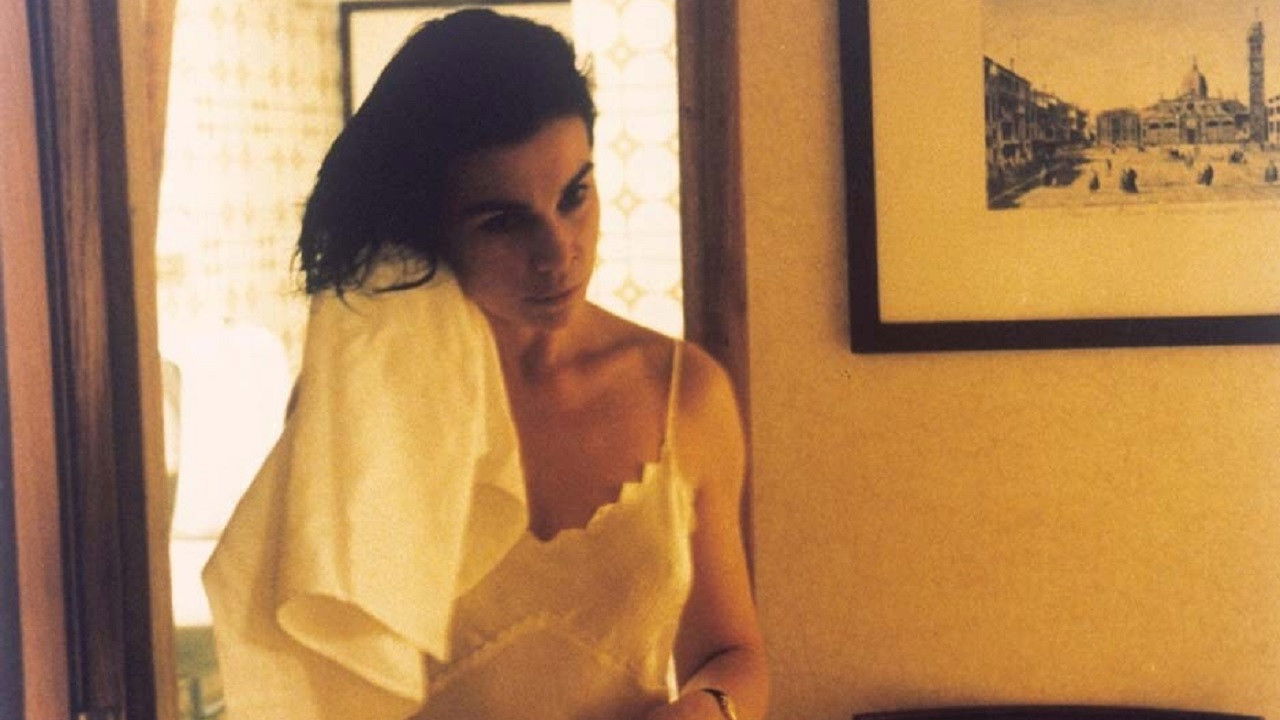 Backdrop for La fine è nota