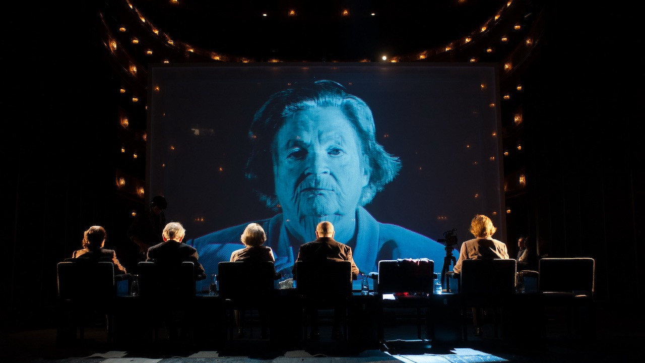 Backdrop for Die letzten Zeugen