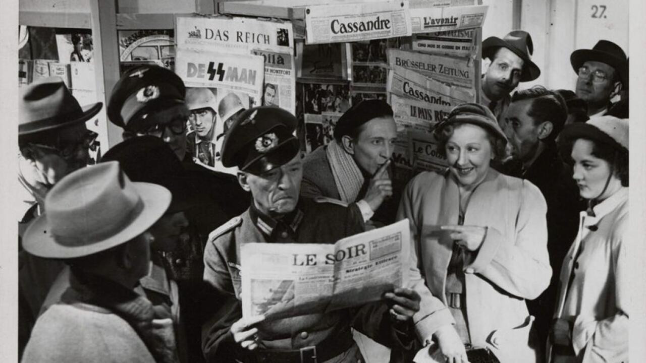 Backdrop for A 'Soir' Full of Joy