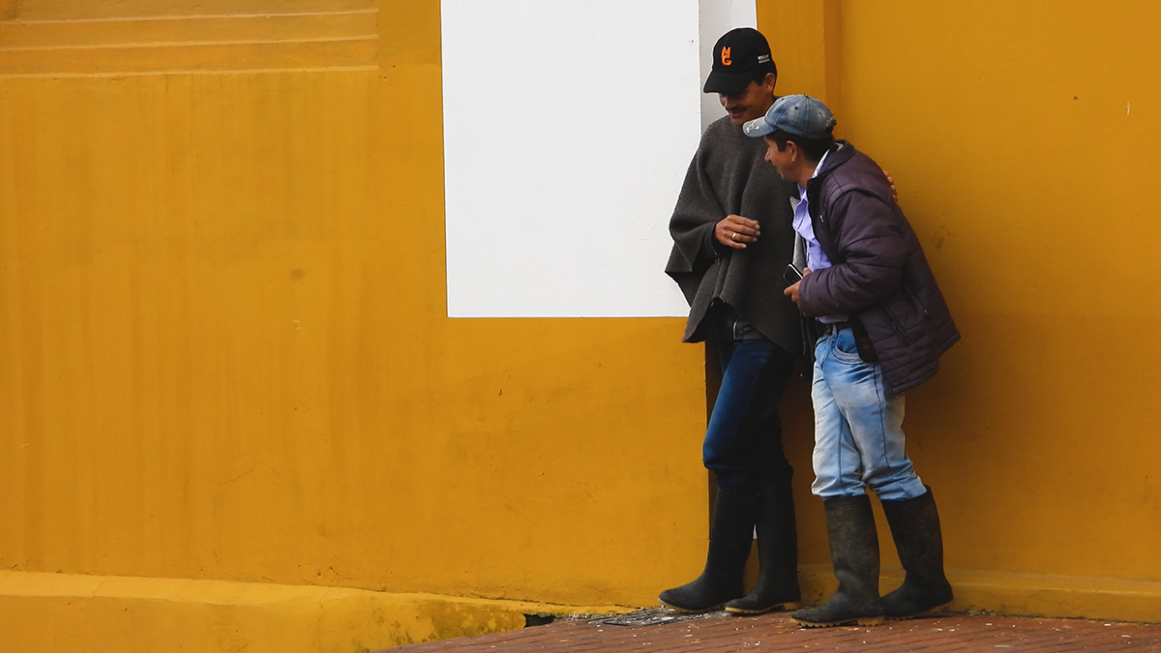 Backdrop for Gutiérrez: Una deuda pendiente