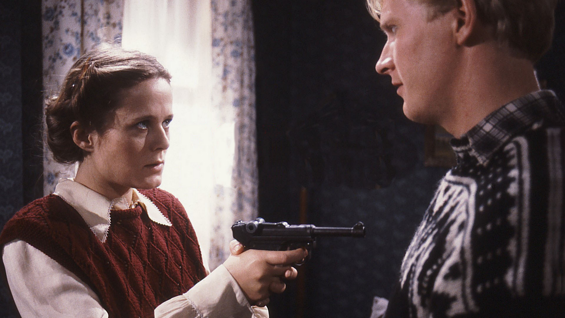 Backdrop for Rød snø