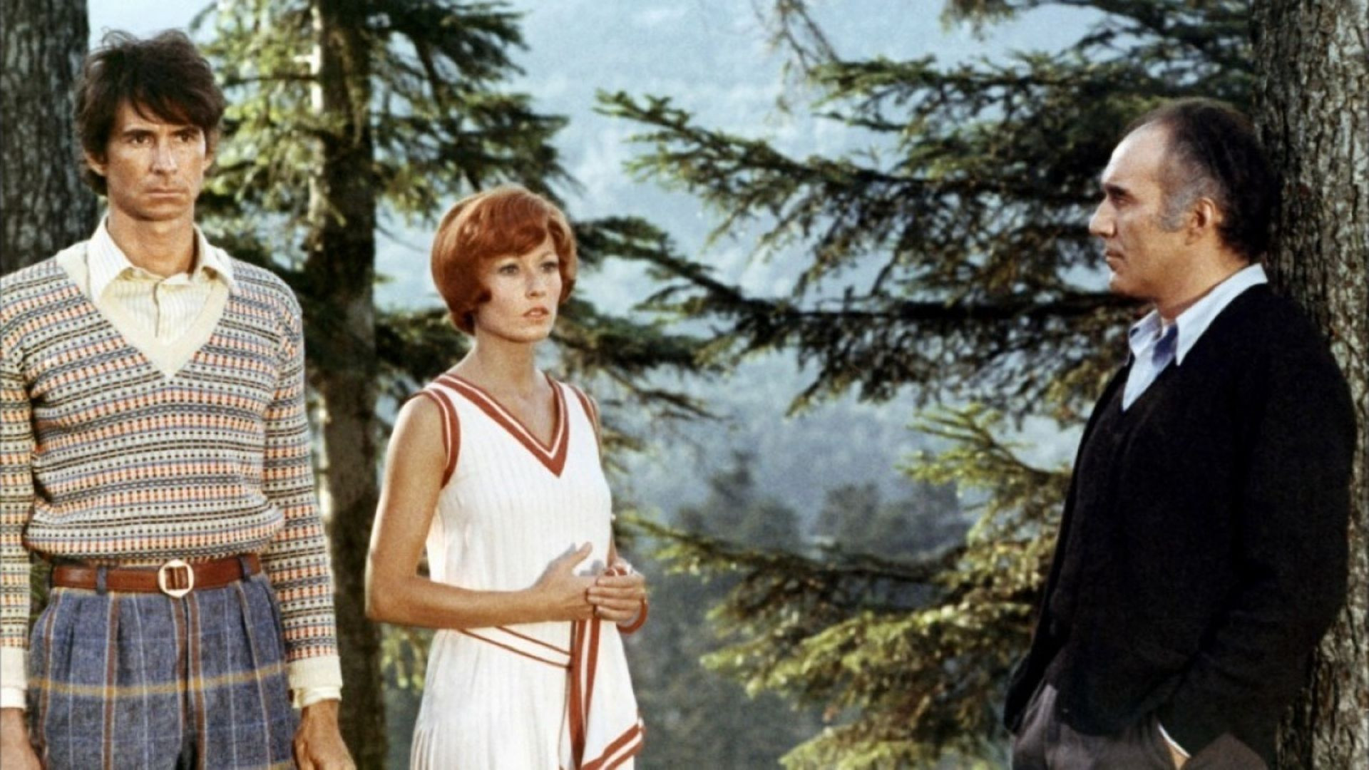 Backdrop for Ten Days' Wonder