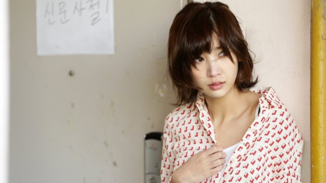 Backdrop for Female Wars: The Man Who Moved In