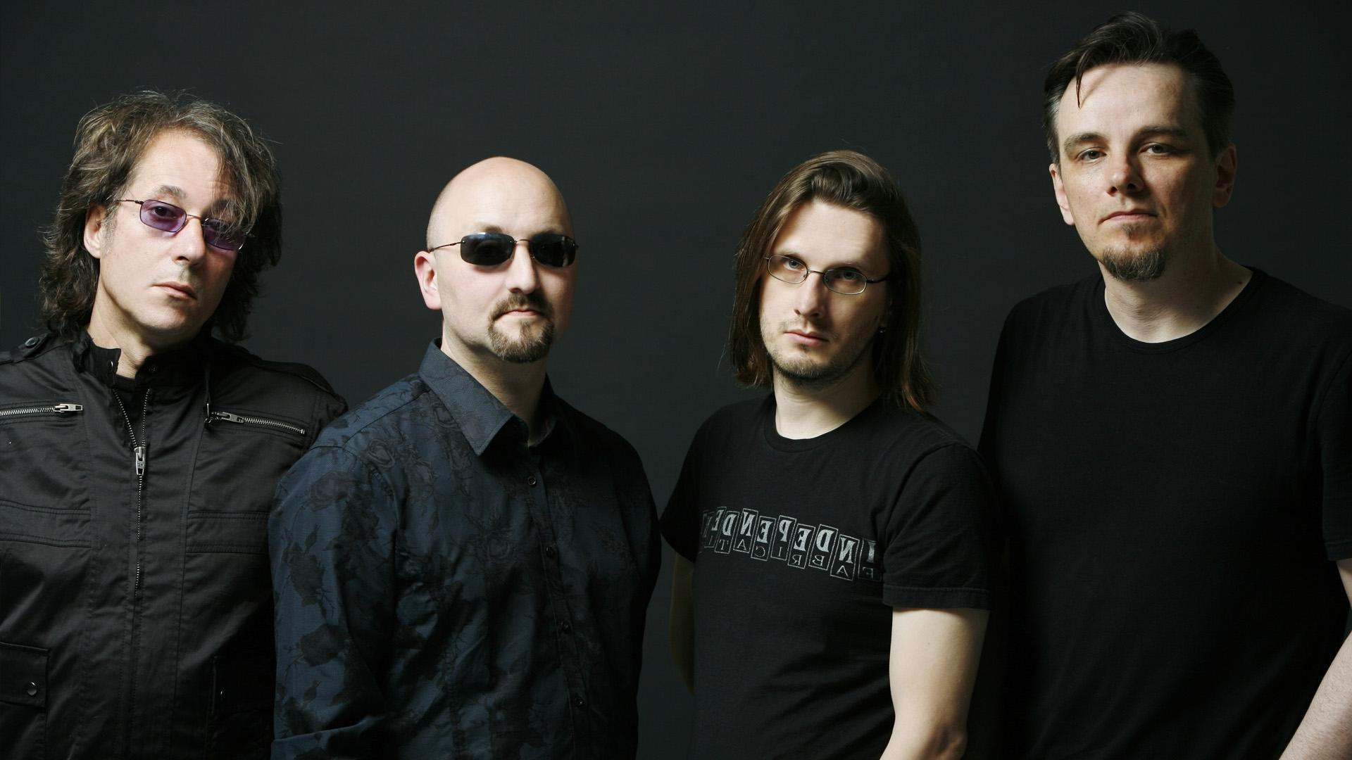 Backdrop for Porcupine Tree: Arriving Somewhere...