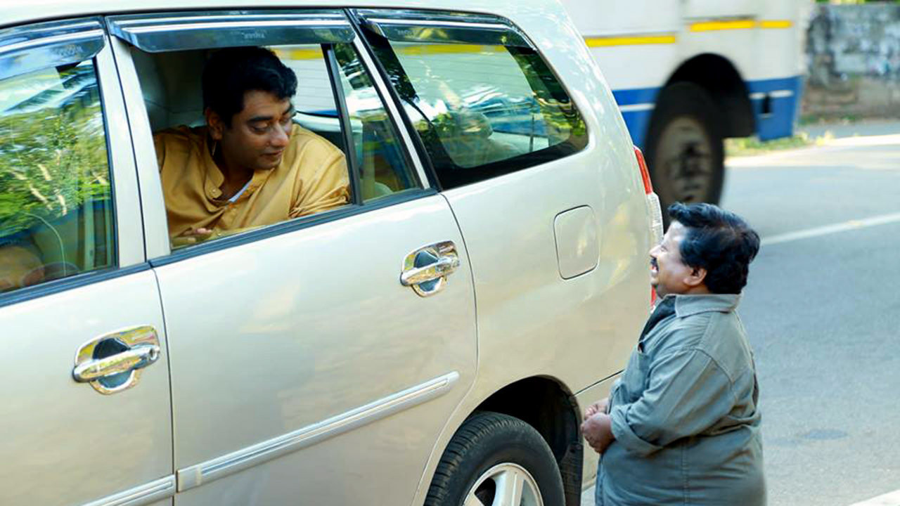 Backdrop for Mannamkattayum Kariyilayum