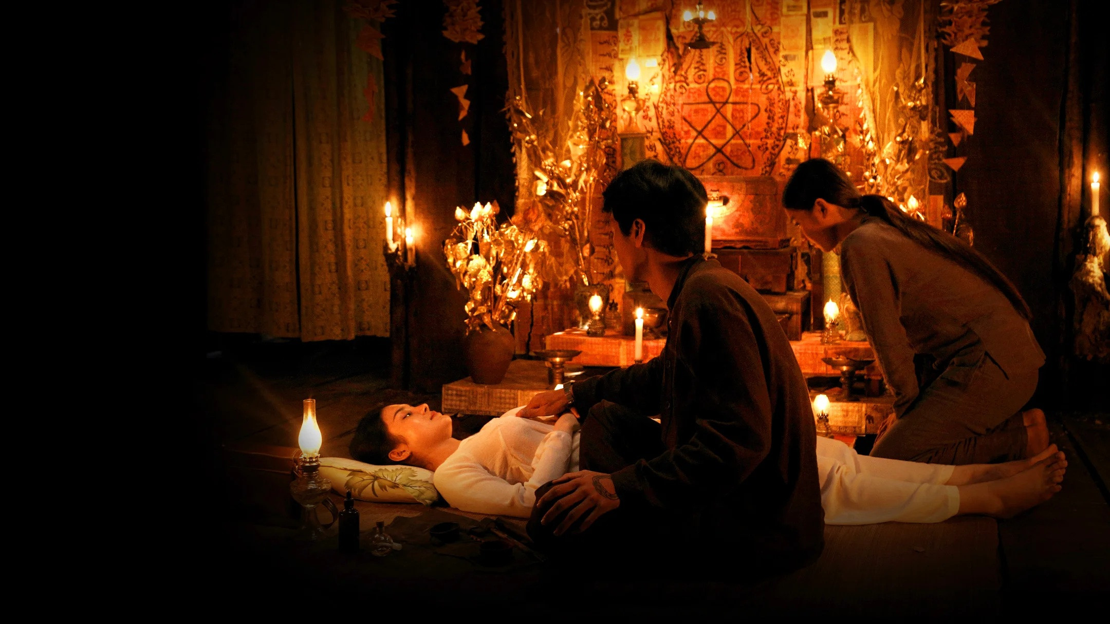 Backdrop for Kumathong: The Untold Story