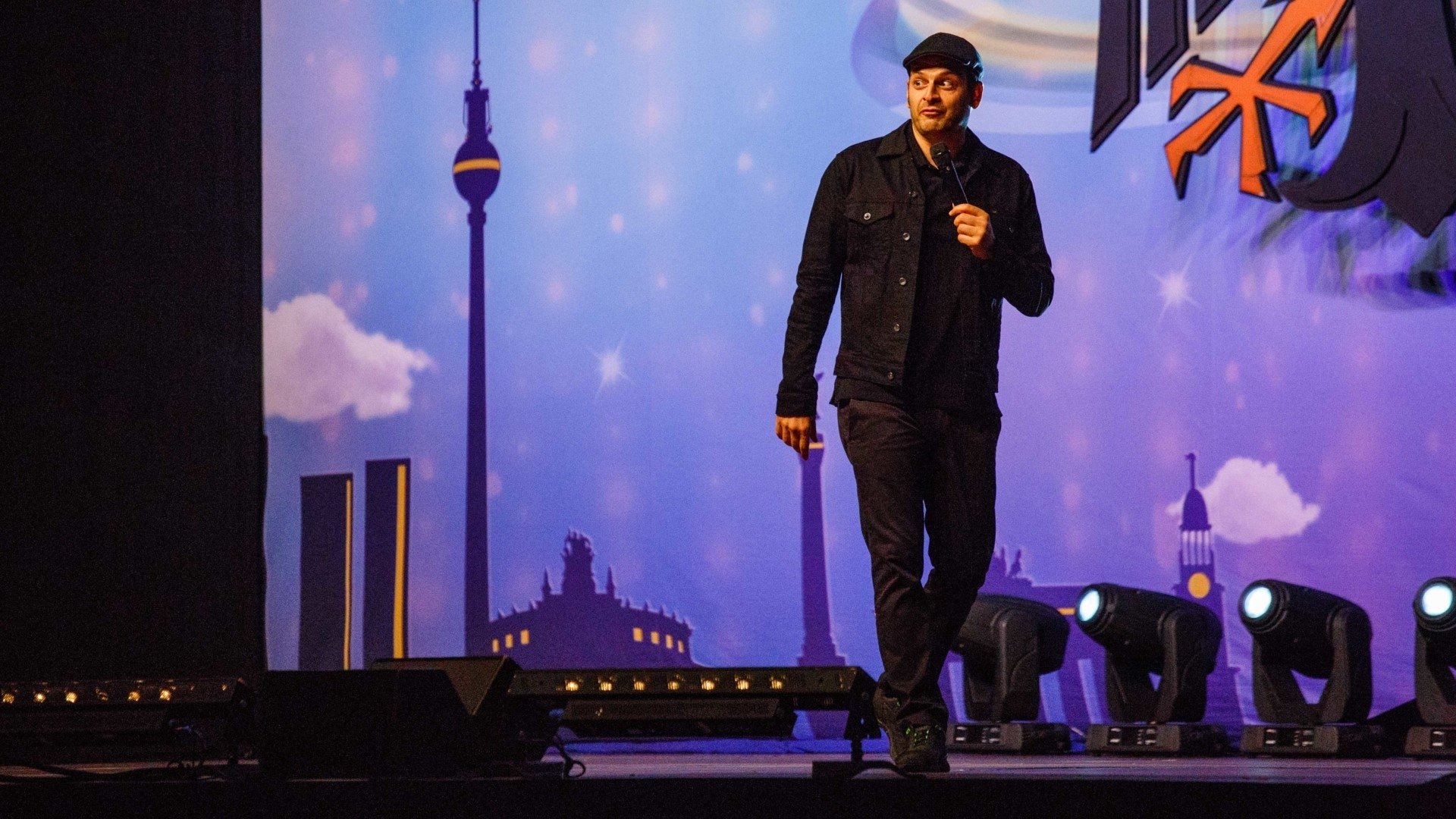 Backdrop for Kaya Yanar - Planet Deutschland