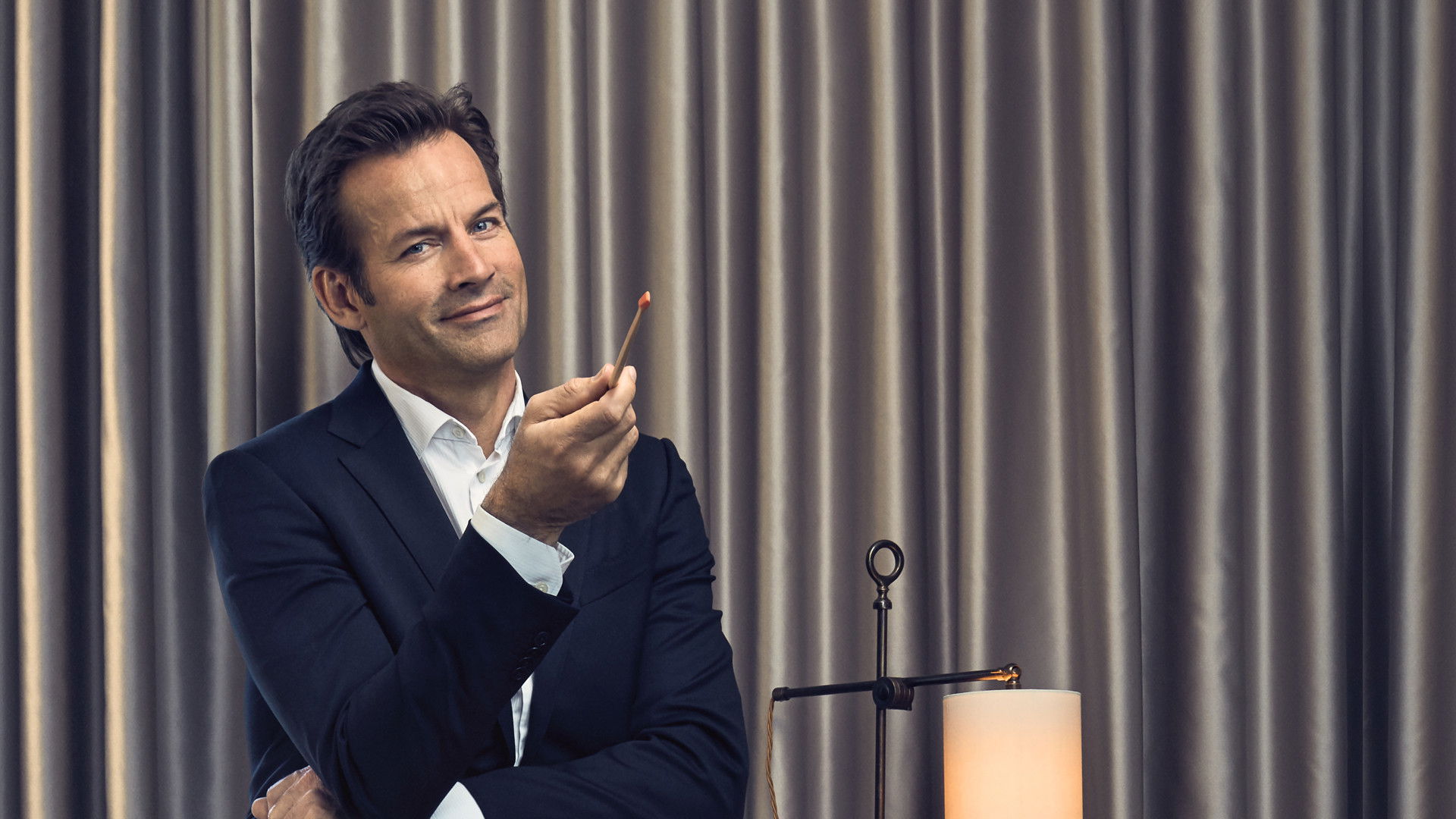 Backdrop for Praktisk info med Jon Almaas