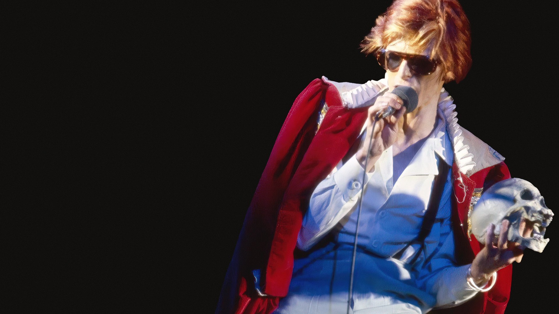 Backdrop for David Bowie: Cracked Actor